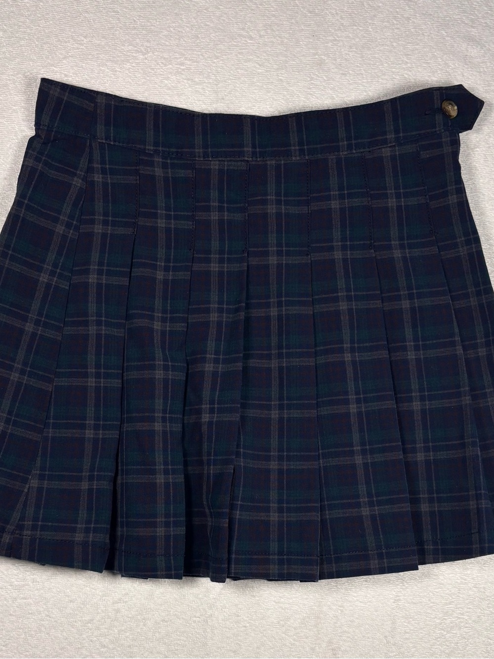 American Eagle Outfitters Navy and Green Plaid Pleated Mini Skirt